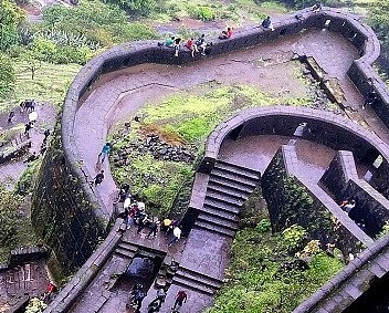 Lohagad Fort(लोहगड)